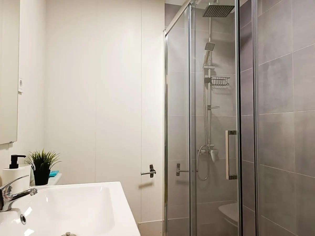 Lim21 - Bonito Apartamento En El Centro De Torremolinos Y A 10 Minutos De La Playa Spain