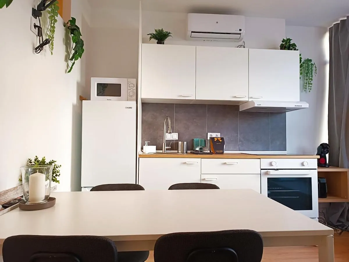 Lim21 - Bonito Apartamento En El Centro De Torremolinos Y A 10 Minutos De La Playa